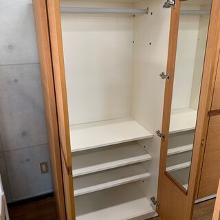 4枚扉ワードローブ コルティナZ 天板なし ダボ欠品 売場展開中！！！