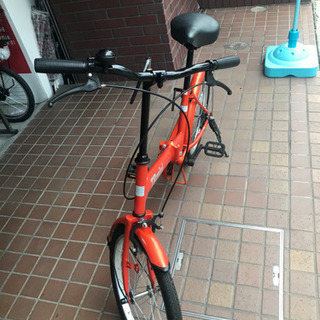 20インチ　折り畳み自転車　オレンジ色