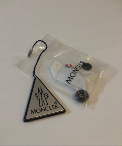 MONCLER【中古美品】