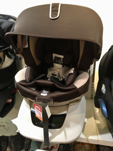 ■店頭引取限定■美品☆エールべべ　回転式チャイルドシート♫