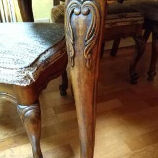 ロココ様式ダイニングテーブル