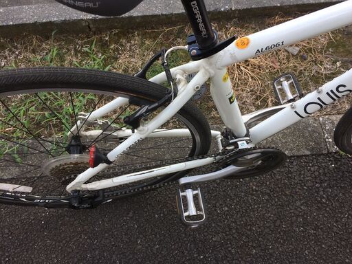 ルイガノ TR lite E ホワイト