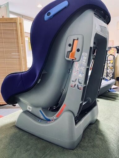 チャイルドシート　RECARO　レカロスタートアイキュー　LYF-371　日本製 RECARO スタートアイキュ- LYF-371(チャイルドシート)の新品