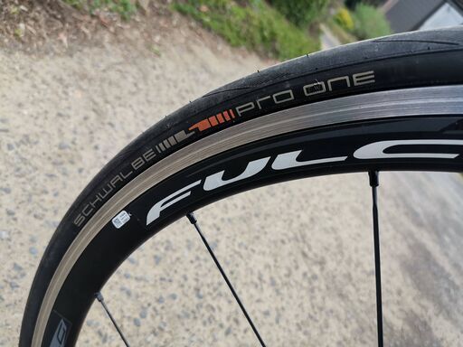 giant defy bicycle