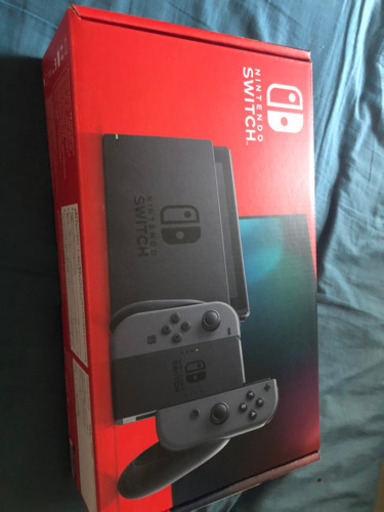 新型ニンテンドーSwitchグレー　美品