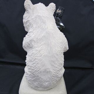 木彫りの熊 ニッカウ井スキー 720ml空瓶 ウイスキースタンド 白熊/シロクマ 置物 オブジェ ニッカウヰスキー ニッカウイスキー 札幌 東区