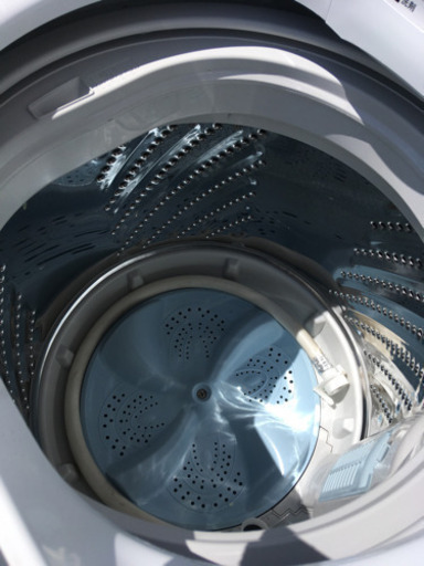 風乾燥つき4.5kg洗濯機　Hisense WH-E4502 2018年製