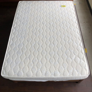 値下げしました。マニフレックス モデル246 ダブル　ほぼ未使用