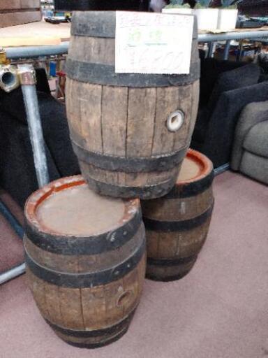 珍品入荷　酒樽