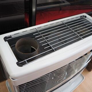 ◆トヨトミ TOYOTOMI 半密閉式石油ストーブ 煙突式 HR-650F 2016年製◆