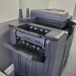 【美品】カラー複合機※4000枚フィニッシャー付き