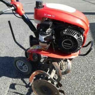 耕運機とガソリン携帯缶　美品です