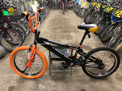 BMX   20×2.25   16,500円（税込）