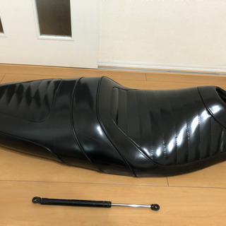 ヤマハ　マジェスティ125用　エナメルタックロールシート