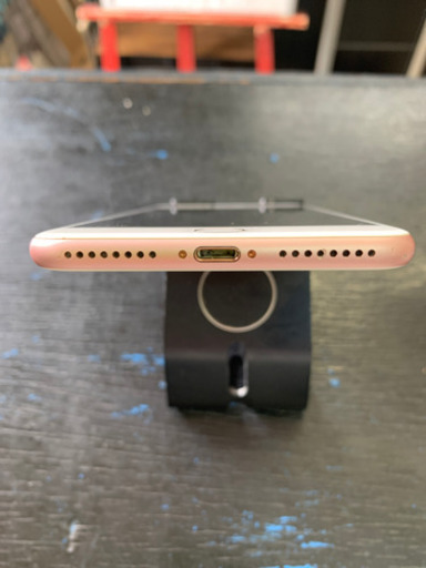 のちを様専用 au iPhone7 128gbローズ 判定◯（iPhone7 128GB
