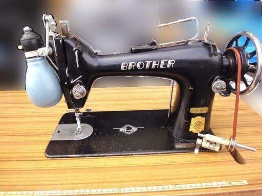 Brother ブラザー ミシン レトロ 昭和 ビンテージ TA1-B618 ブラザー