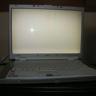 【無料】古いノートパソコン NEC LL550/J (液晶真っ白...