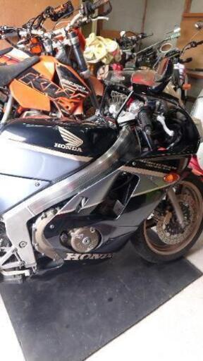 CBR250R 絶好調 ツーリング 通勤最速 20000rp。多数お問い合わせありがとうございます。完全早い者勝ちです。