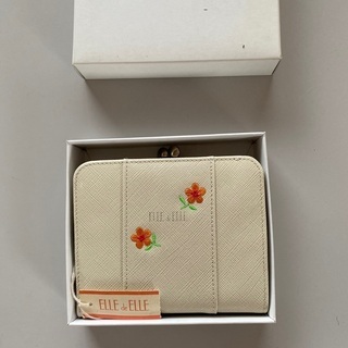 〚値下〛{ELLE＆ELLE}女性用二つ折り財布(新品未使用)⑫