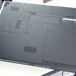 札幌 DELL Vostro 3300 Corei3 M350 メモリ 3GB HDD 200GBくらい win10