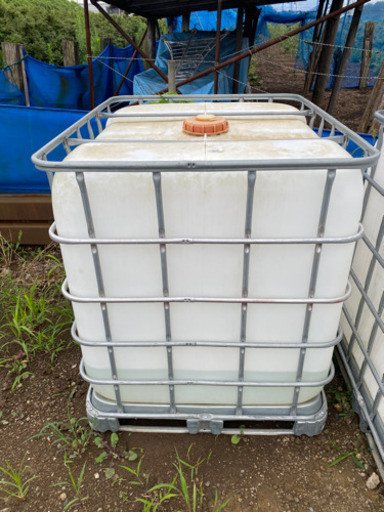 水タンク1000l 現場工事で使用