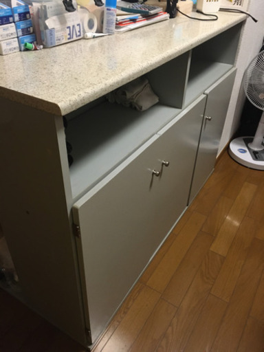 カウタンテーブル