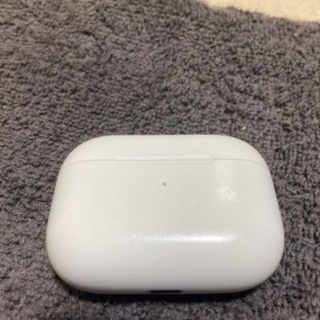 AirpodsPro 中古（傷汚れ有）