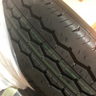 1時間限定価格❣️新車外し 4本セット ハイエース200系6型