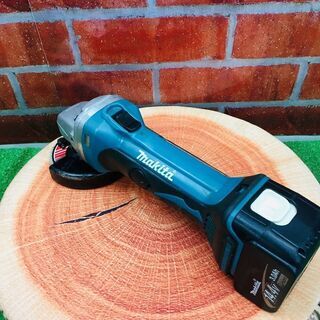マキタ makita GA400D 充電式ディスクグラインダー【リライズ野田愛宕店】【管理番号：2400010108761】【中古】 マキタ makita GA400D 充電式ディスクグラインダー【リライズ野田愛宕