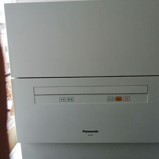 【値下げ】Panasonic 電気食器洗い乾燥機 NP-TA1-...