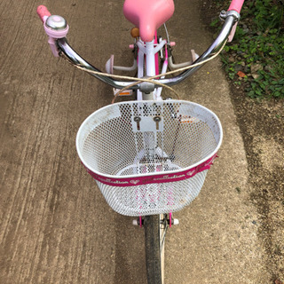 18インチ　女の子　子供用自転車 補助輪付き