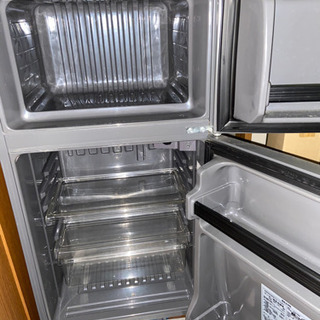 小型　2ドア冷凍冷蔵庫　プライベート　事務所に　いかがですか？