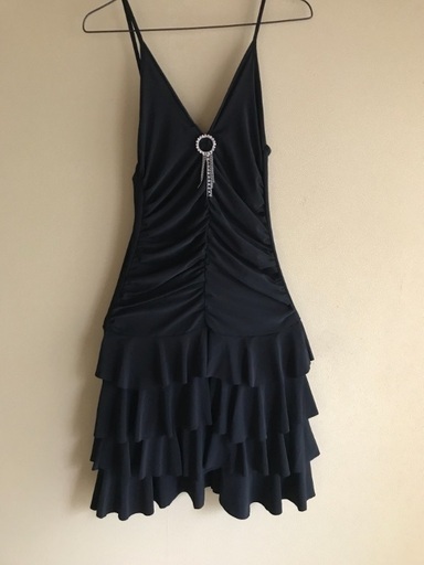 黒のワンピース クリムト おごと温泉のドレスの中古 古着あげます 譲ります ジモティーで不用品の処分