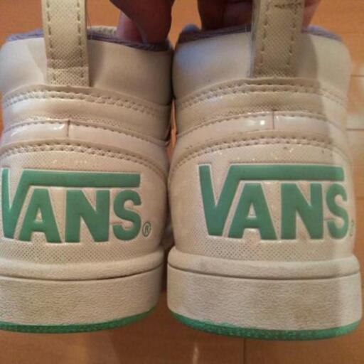 Vans白スニーカー19センチ ゆっぴー 札幌のキッズ用品 子供用シューズ の中古あげます 譲ります ジモティーで不用品の処分