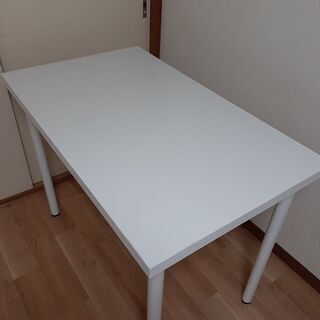 IKEA　ダイニングテーブル　ホワイト