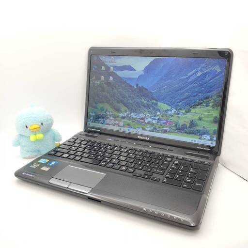 東芝 Corei5 メモリ4GB HDD640GB ノートパソコン