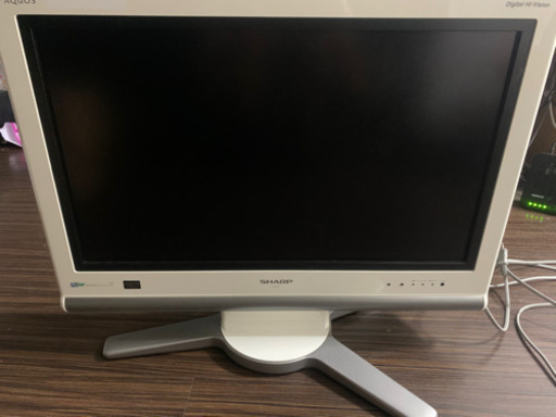 SHARPテレビ　売ります
