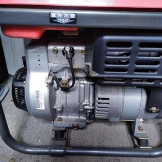 発電機　新ダイワ　EG2100