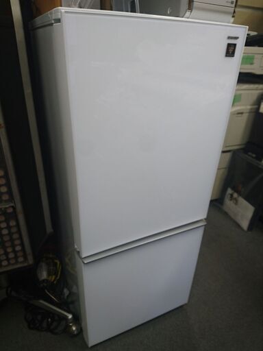 超美品！冷凍冷蔵庫 シャープ プラズマクラスター SJ-GD14C-W