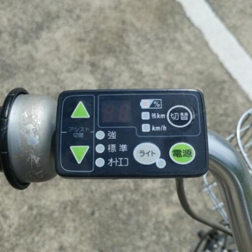 新基準電動アシスト自転車　ブリヂストン　20インチ　バッテリー　充電器　鍵1本 新基準電動アシスト自転車 ブリヂストン 20インチ バッテリー 充電器