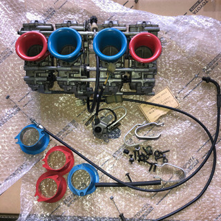 CBR1100xx FCRキャブ