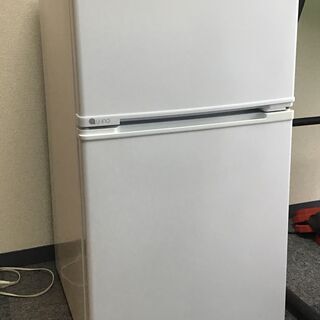 【ネット決済】2018年製小型冷蔵冷凍庫どなたか差し上げます