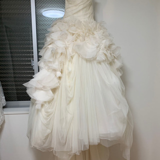 vera wang hayley US2