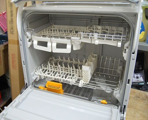 パナソニック 食洗機 2015年製 6人分 NP-TR8 白 家庭用 エコNAVI