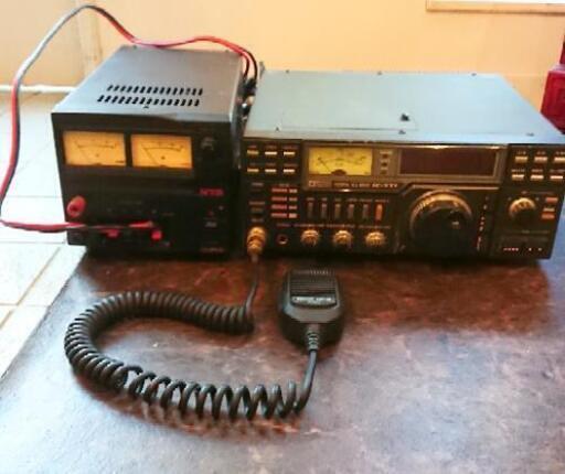 ICOM アイコム IC-371 トランシーバー + ALINCO アルインコ DC POWER SUPPLY DM-120MV 安定化電源 2点セット 通電確認済み 現状品