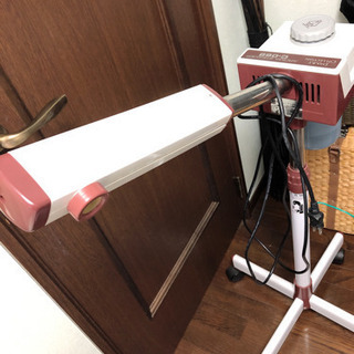 エステ用品　値下げします。アロマスチーマー(オゾン／タイマー)付き