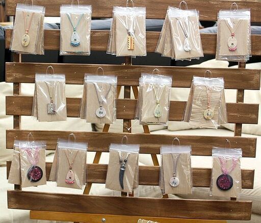 札幌 バリ雑貨 バリネックレス ビーズネックレス チョーカー 木製 ウッド アジア 民族 バリ輸入品 福助 元町店 元町のリサイクルショップの無料広告 無料掲載の掲示板 ジモティー