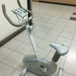 エアロバイク　自転車式筋トレ器具