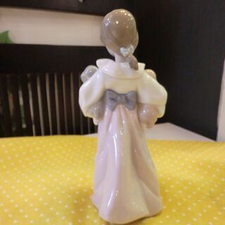 中古美品】リヤドロ（スペイン）リヤドロ 私のパピーたち 06419