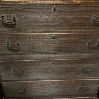 レトロな桐箪笥